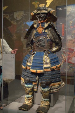 To the samurai a glorious death in battle was desireable but an anonymous dealth was not. Armor was elaborately decorated to make sure that the wearer's valorous deeds would be recognized.