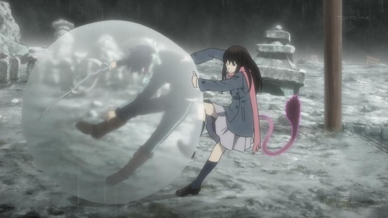 Yato in bubble with Hiyori
