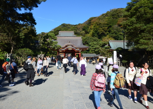 Hachimangu Shrine gate